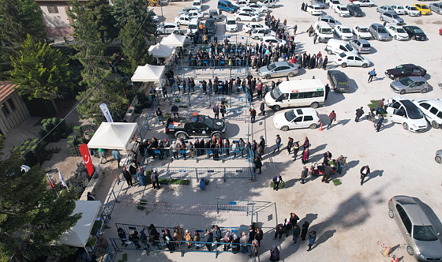 Kırşehirde Atık Getirene Fide Dağıtımı Başladı