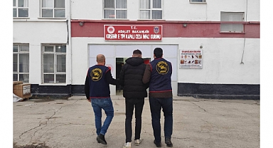 Aranan Şahıs Mucurda Yakalandı